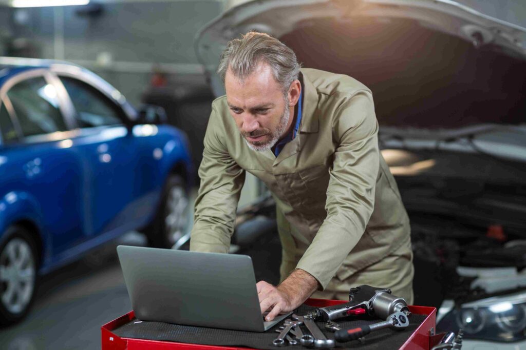 Auto Repair Software Trends & Future Growth In 2025
